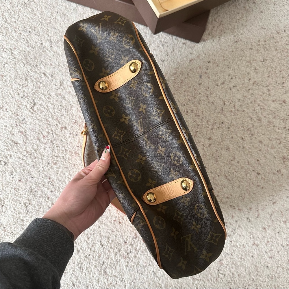 Louis Vuitton Monogram Galliera PM - Picture 9 of 16